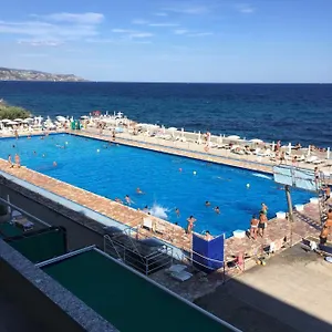 Marina Di Caponero Ospedaletti
