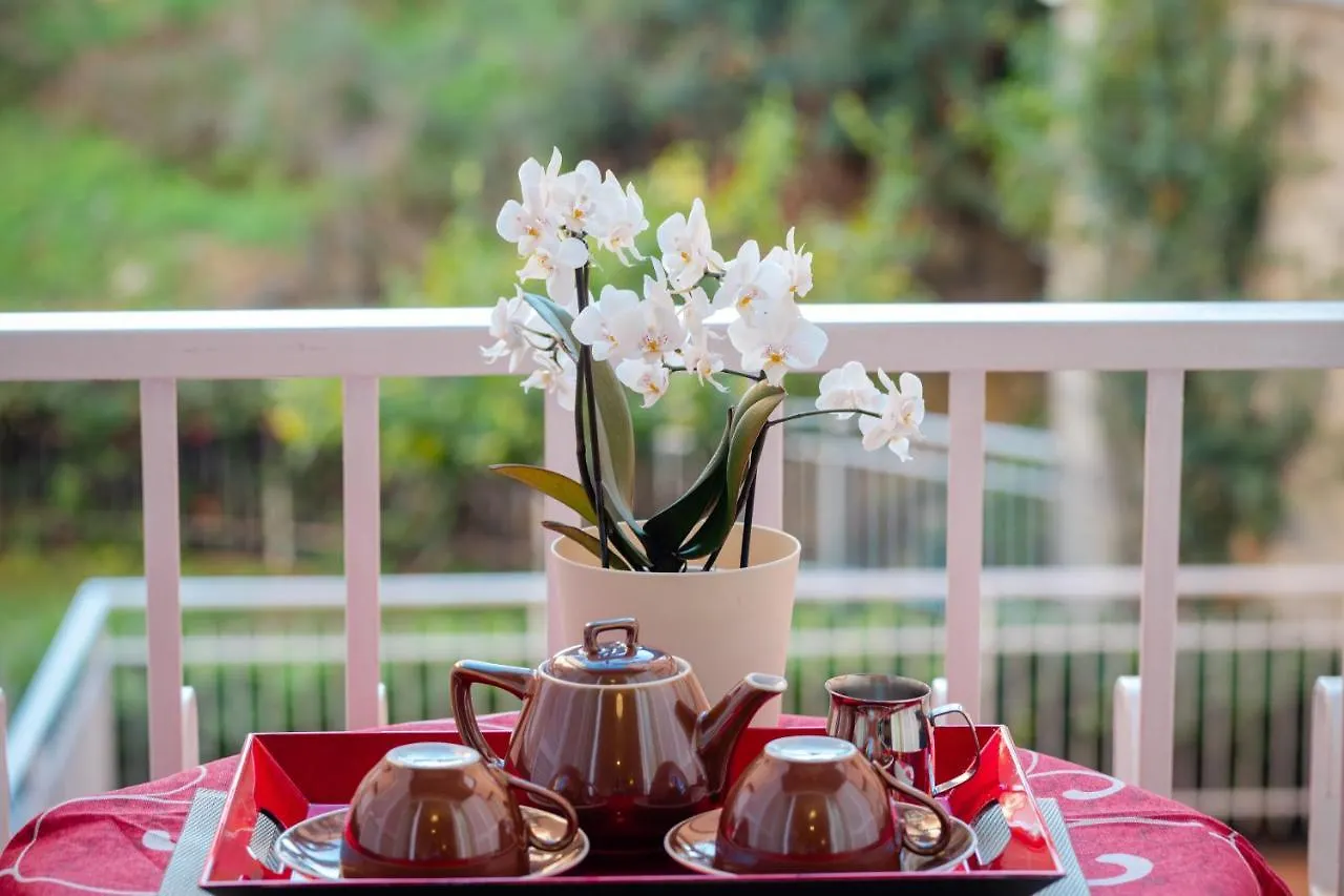 Apartment 086 - Sunshine Home, 5 Minuti Dalla Spiaggia - Parcheggio Privato Gratis Incluso Ospedaletti Italy