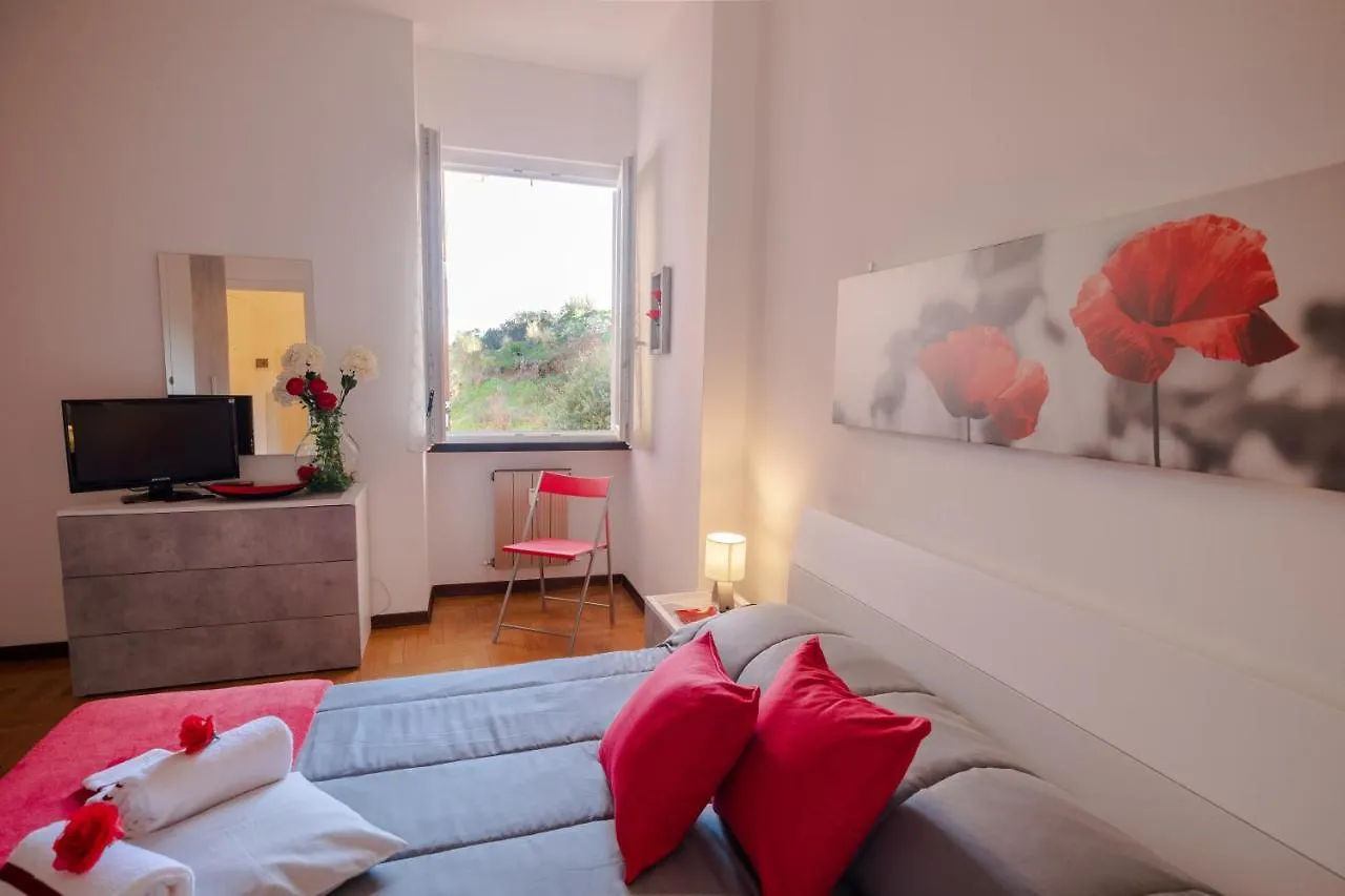 086 - Sunshine Home, 5 Minuti Dalla Spiaggia - Parcheggio Privato Gratis Incluso Ospedaletti Apartment
